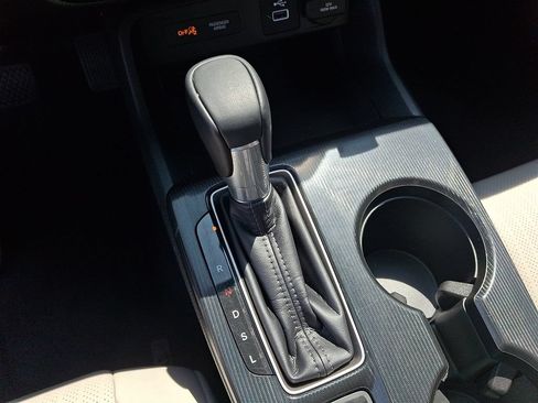 Used 2024 Honda Civic EX-L image 15