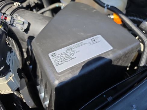 Used 2021 Chevrolet Silverado 1500 RST w/ Max Trailering Package image 11