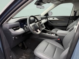 New 2026 Ford Explorer Active w/ Active Comfort Package AWD/4WD video 3