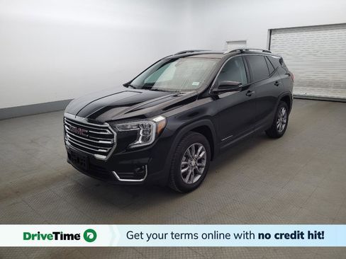 Used 2023 GMC Terrain SLT image 1