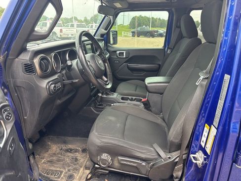 Used 2019 Jeep Wrangler Unlimited Sport S AWD/4WD image 10