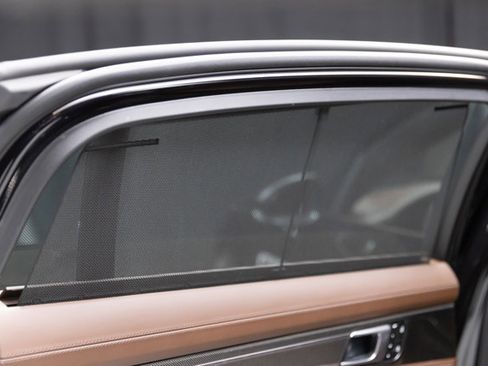 Used 2023 Porsche Panamera 4S Executive image 24