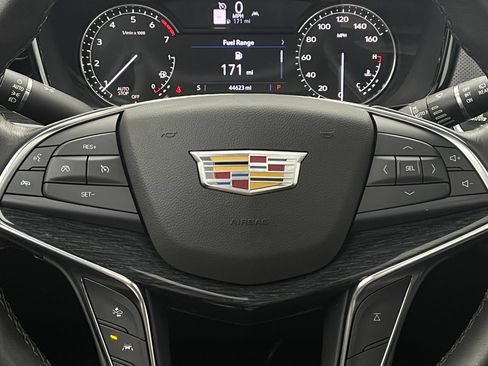 Used 2023 Cadillac XT5 Premium Luxury FWD image 21