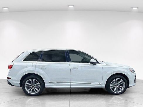 Used 2025 Audi Q7 3.0T Premium AWD/4WD image 3