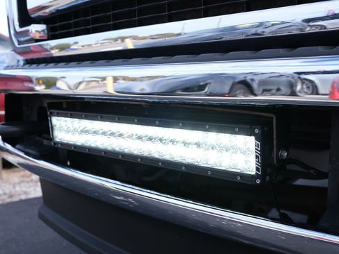 Used 2015 Ford F350 Lariat w/ Lariat Interior Package image 53