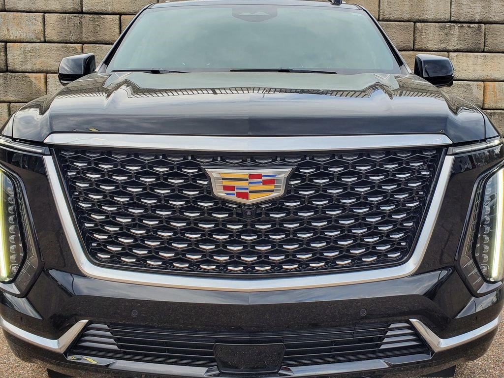 Certified 2025 Cadillac Escalade ESV Premium Luxury w/ Touring Package AWD/4WD image 11