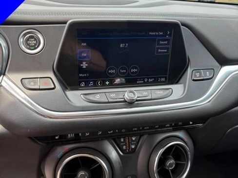 Used 2022 Chevrolet Blazer LT FWD image 20
