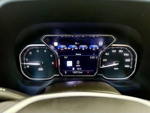 Used 2021 GMC Yukon SLT w/ Rear Media and Nav Package AWD/4WD image 35