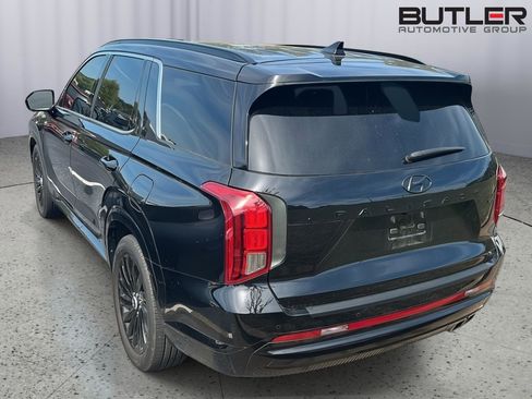 Used 2025 Hyundai Palisade Calligraphy image 9