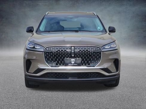 New 2025 Lincoln Aviator Reserve w/ Equipment Group 201A AWD/4WD image 2