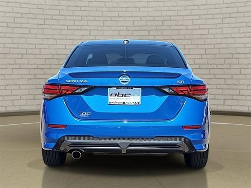 Used 2022 Nissan Sentra SR w/ Lighting Package image 6