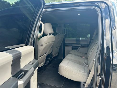 Used 2018 Ford F150 XLT AWD/4WD image 28