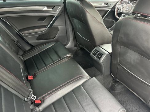 Used 2019 Volkswagen GTI SE w/ SE Experience Package image 29