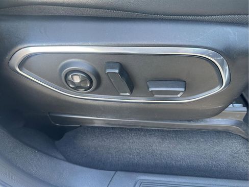 Used 2024 Jeep Wagoneer L Series II w/ Flexible Seating Group image 50