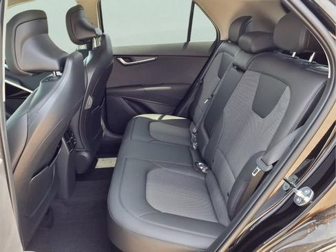 New 2026 Kia Niro EX FWD image 16