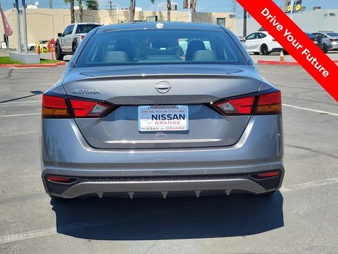 Certified 2025 Nissan Altima 2.5 S FWD image 28