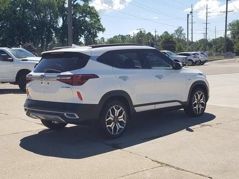Used 2021 Kia Seltos SX AWD/4WD image 4