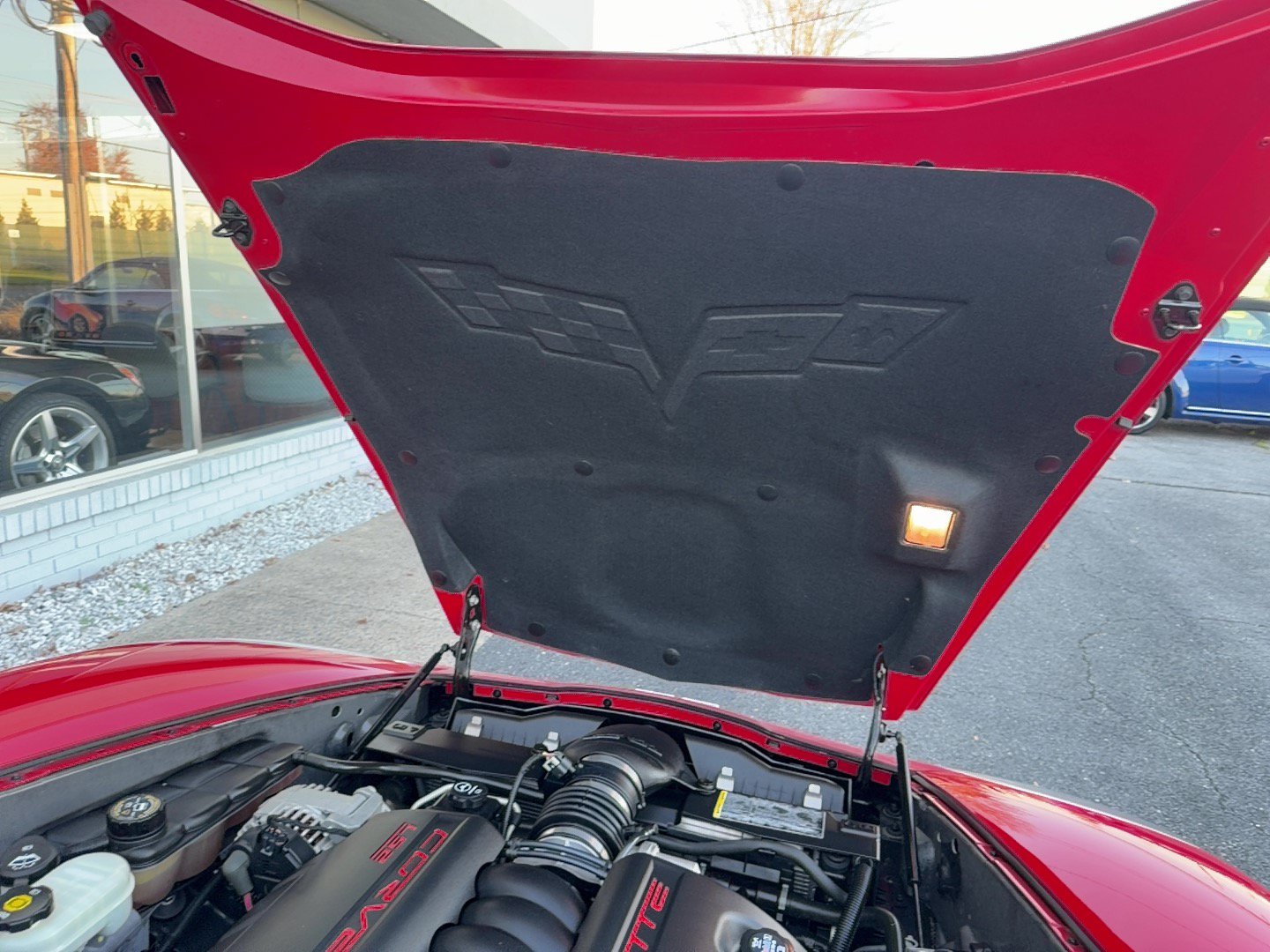 Used 2006 Chevrolet Corvette Convertible w/ Preferred Equipment Group RWD image 27