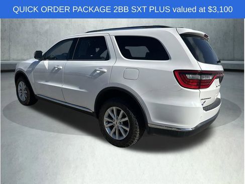 Used 2020 Dodge Durango SXT AWD/4WD image 4