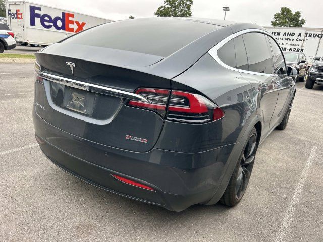 Used 2016 Tesla Model X P100D AWD/4WD image 5