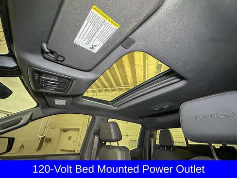 Used 2021 GMC Sierra 1500 AT4 w/ AT4 Value Package AWD/4WD image 4