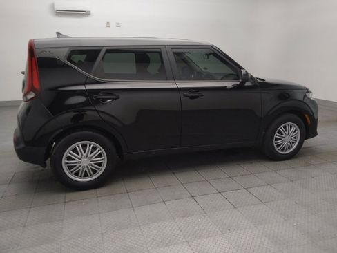 Used 2021 Kia Soul LX FWD image 10