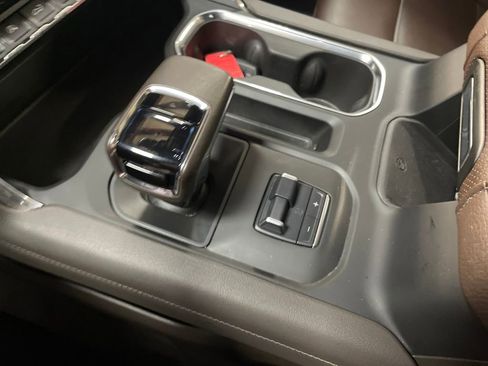 Certified 2022 GMC Sierra 1500 Denali w/ Technology Package image 24