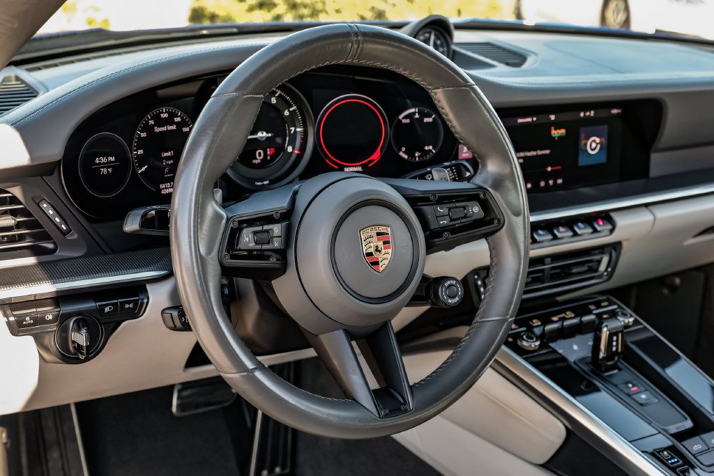 Used 2020 Porsche 911 Carrera S RWD image 20