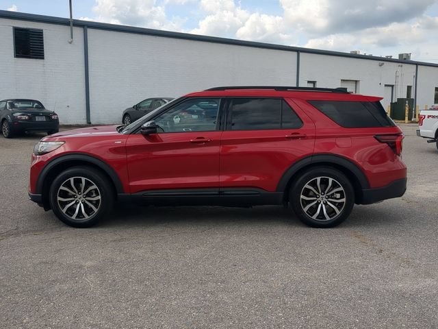 New 2026 Ford Explorer ST-Line w/ Premium Package RWD image 10