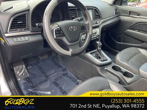 Used 2017 Hyundai Elantra Limited w/ Limited Tech Package 04 FWD image 14