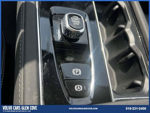 Used 2026 Volvo XC90 B6 Ultra w/ Protection Package AWD/4WD image 32