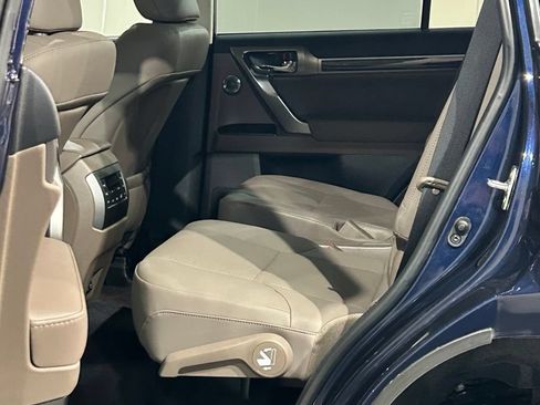 Used 2023 Lexus GX 460 Premium AWD/4WD image 46