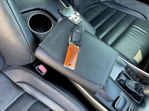 Used 2014 Lexus IS 250 AWD w/ F-Sport Package image 34