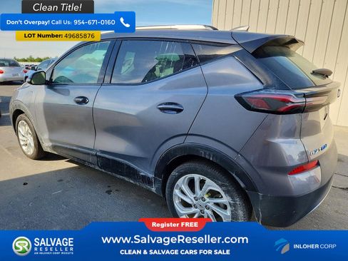 Used 2023 Chevrolet Bolt EUV LT FWD image 3