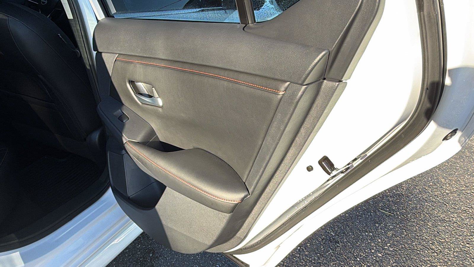Used 2025 Nissan Sentra SR w/ SR Premium Package FWD image 21