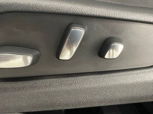 Used 2023 Cadillac XT5 Sportv image 34