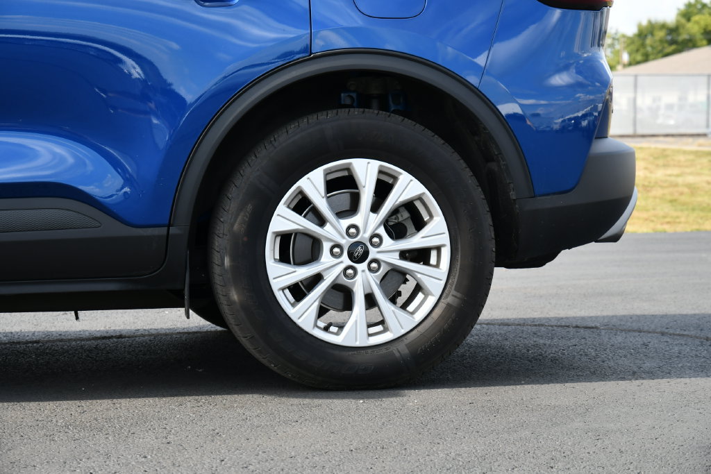 Used 2023 Ford Escape Active AWD/4WD image 11