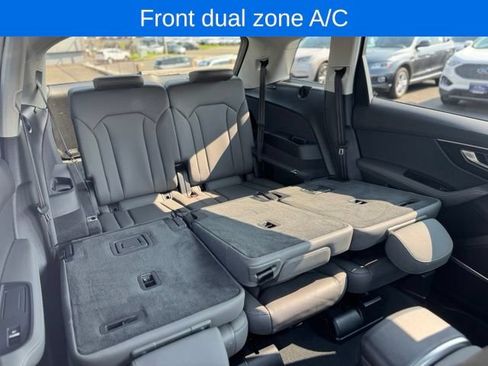 Used 2025 Audi Q7 3.0T Premium Plus AWD/4WD image 29