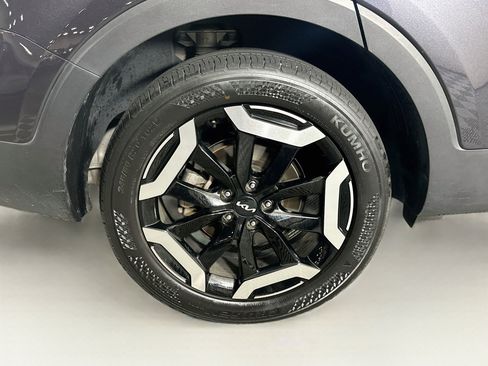 Used 2025 Kia Telluride S FWD image 11