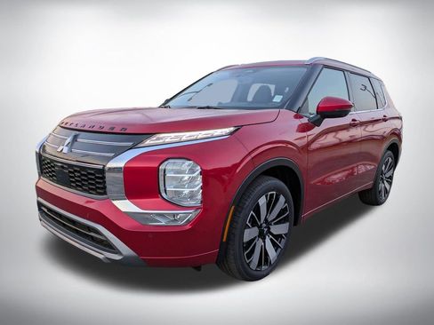 New 2026 Mitsubishi Outlander SEL FWD image 8