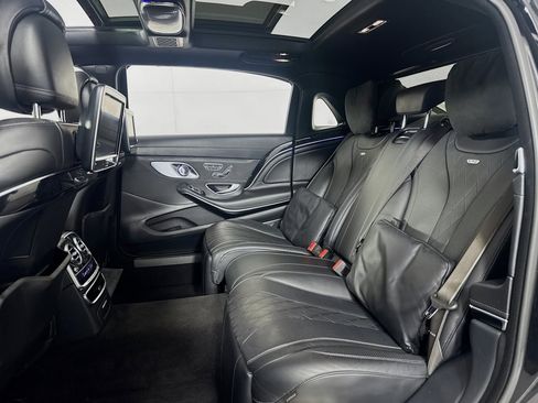 Used 2016 Mercedes-Benz Maybach S 600 image 33