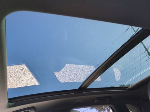 Used 2020 Porsche Cayenne image 23