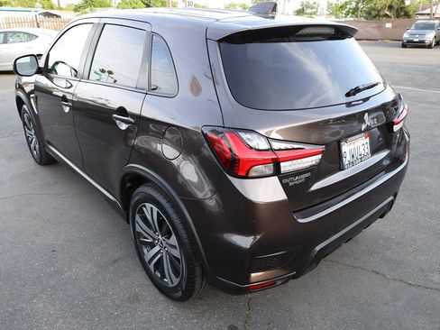 Used 2020 Mitsubishi Outlander Sport ES image 6