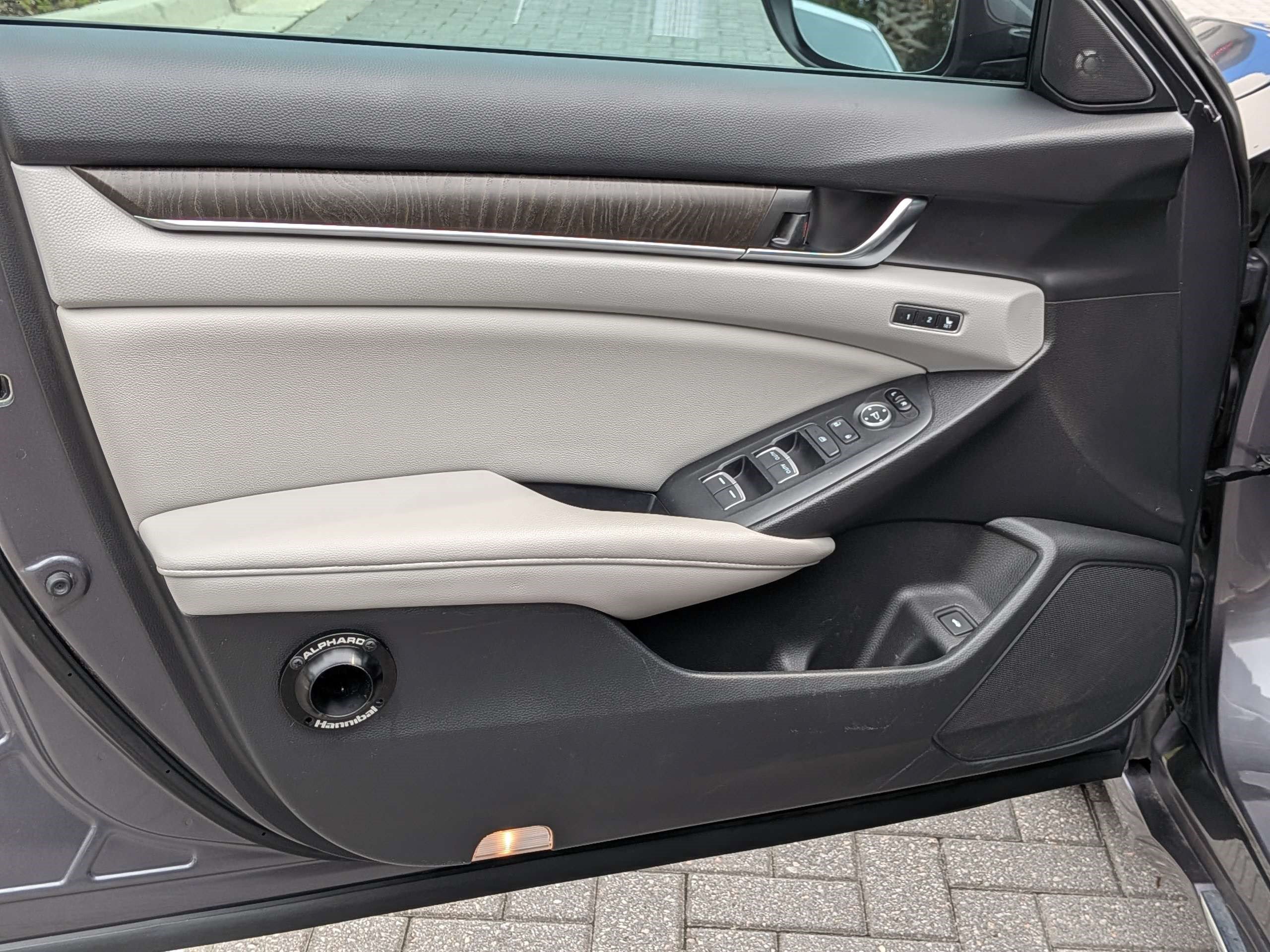 Used 2020 Honda Accord EX-L image 22