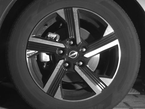 Used 2025 Nissan Sentra SV FWD image 15