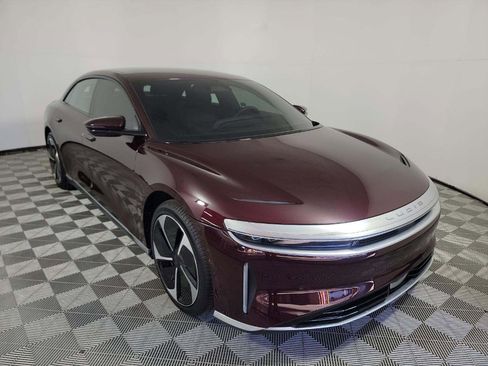 Used 2024 Lucid Air Touring AWD/4WD image 2