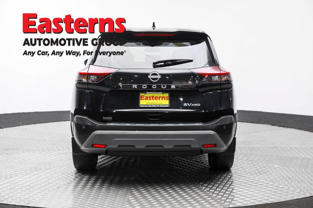 Used 2022 Nissan Rogue SV AWD/4WD image 6