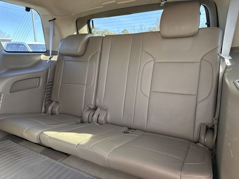 Used 2016 Chevrolet Tahoe LT w/ Luxury Package image 14