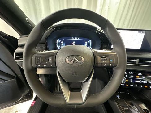 Certified 2025 INFINITI QX60 Luxe w/ Black Edition image 20