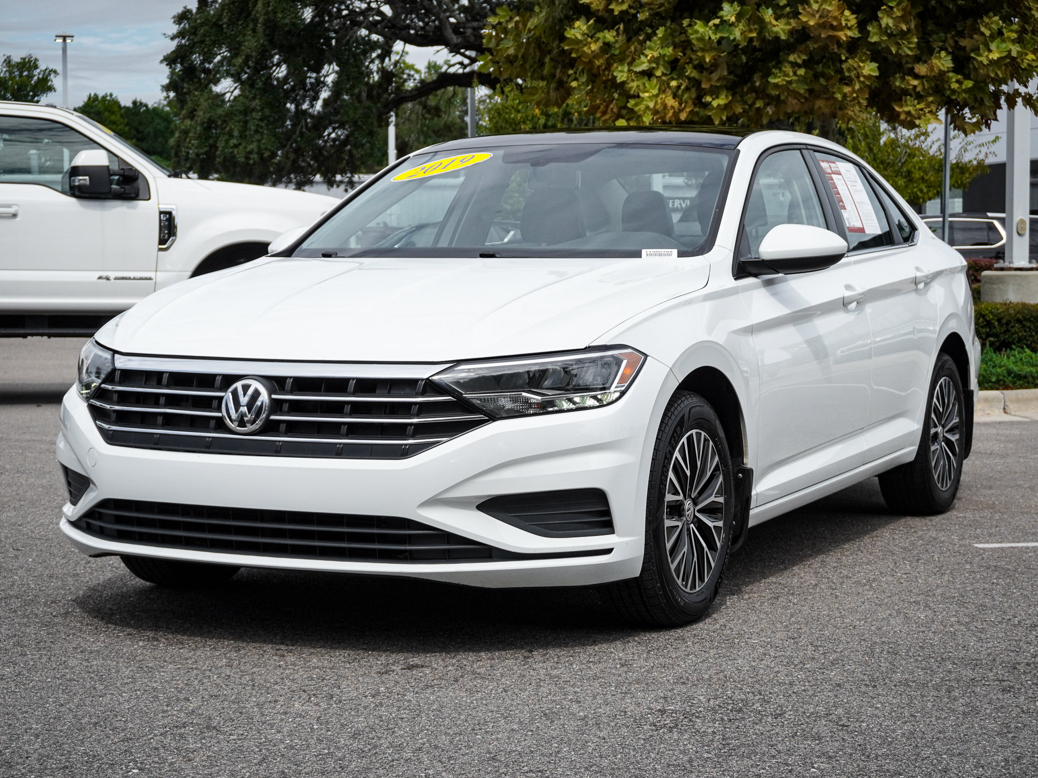 Used 2019 Volkswagen Jetta SE FWD image 5